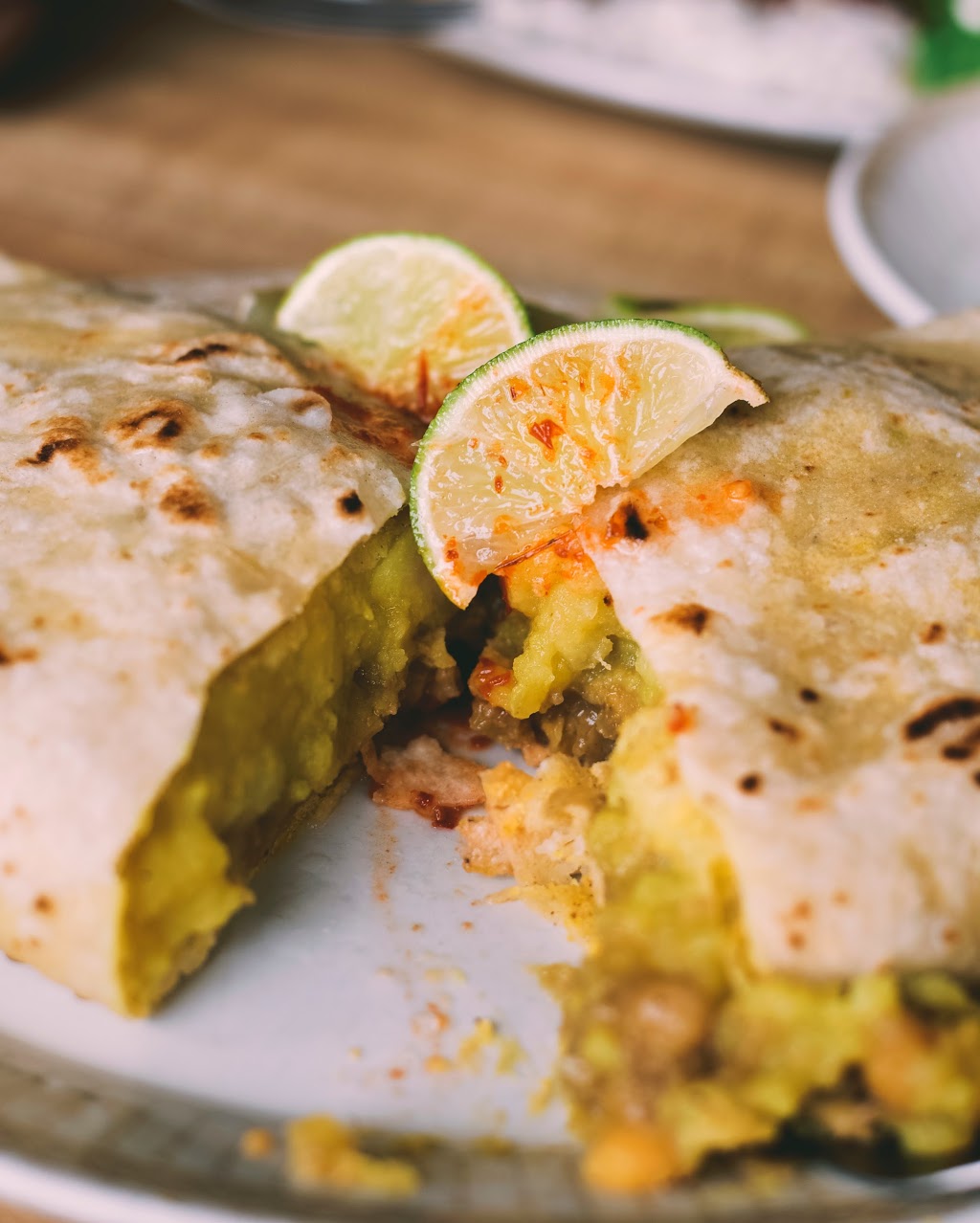 Caribbean Queen Roti Hut | 2957 Lake Shore Blvd W, Etobicoke, ON M8V 1J5, Canada | Phone: (416) 503-3419