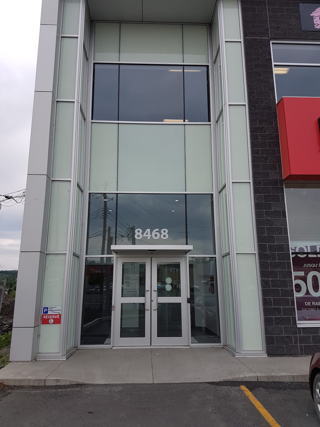 Clinique Médicale du Carrefour Enr | 8470 Boulevard Lacroix, Saint-Georges, QC G5Y 2B5, Canada | Phone: (418) 227-1271