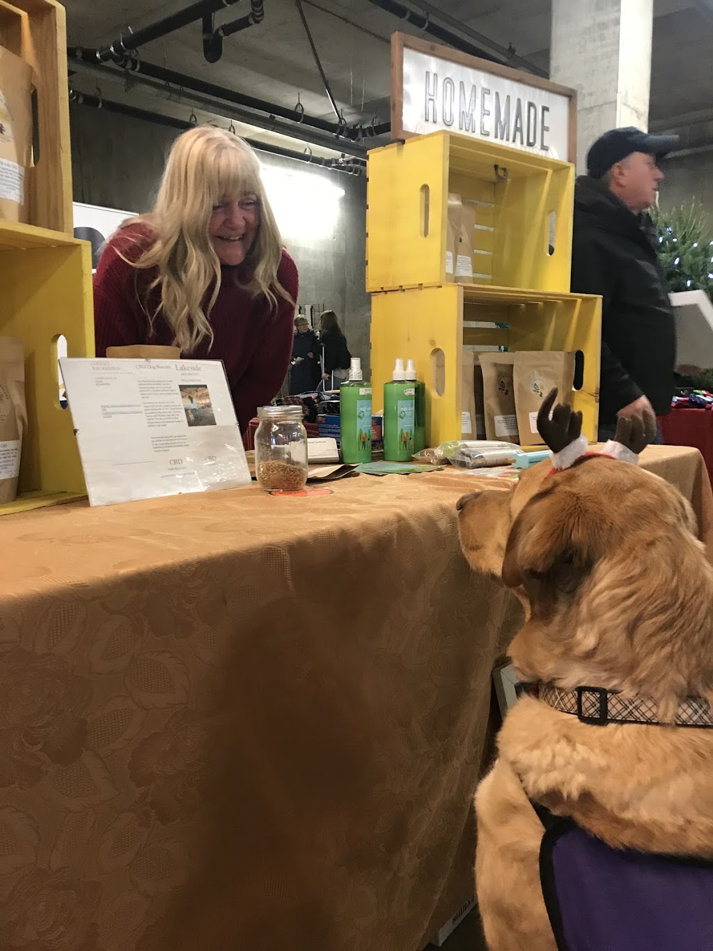 Lakeside Dog Biscuits | 1068 Woodhaven Dr Suite #1, Kingston, ON K7P 0H7, Canada | Phone: (613) 449-9013