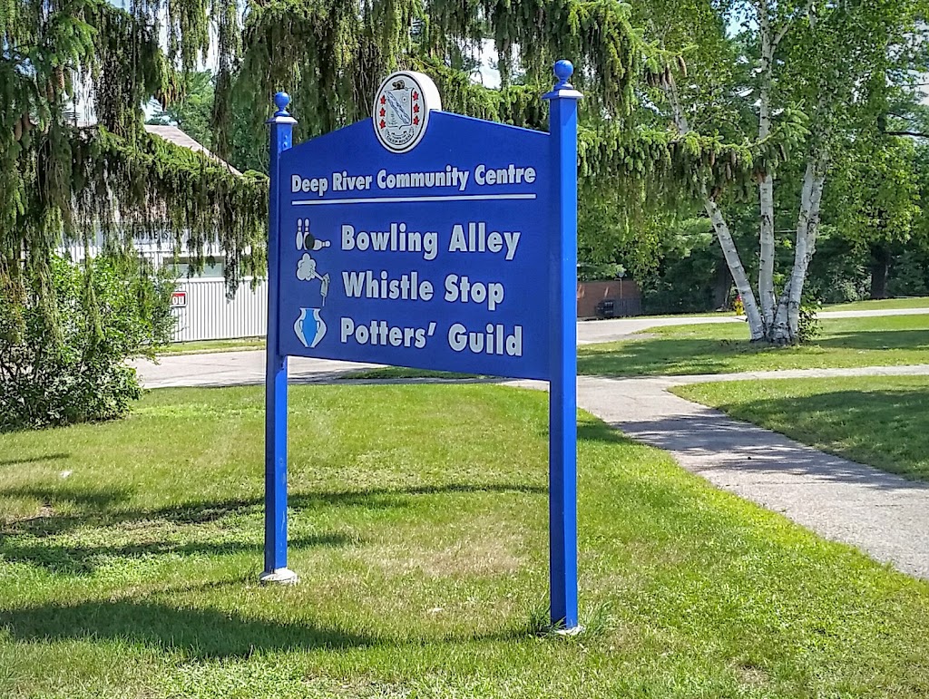 Deep River Bowling Alley | Ridge Rd, Deep River, ON K0J 1P0, Canada | Phone: (613) 584-2800