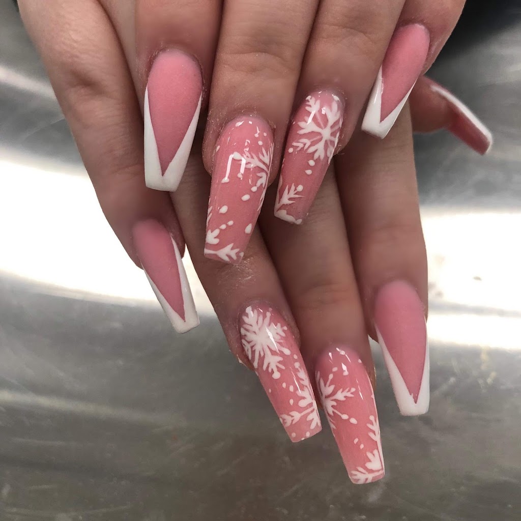 Q Nails Belmead | 18252 89 Ave NW, Edmonton, AB T5T 2K6, Canada | Phone: (780) 758-8878