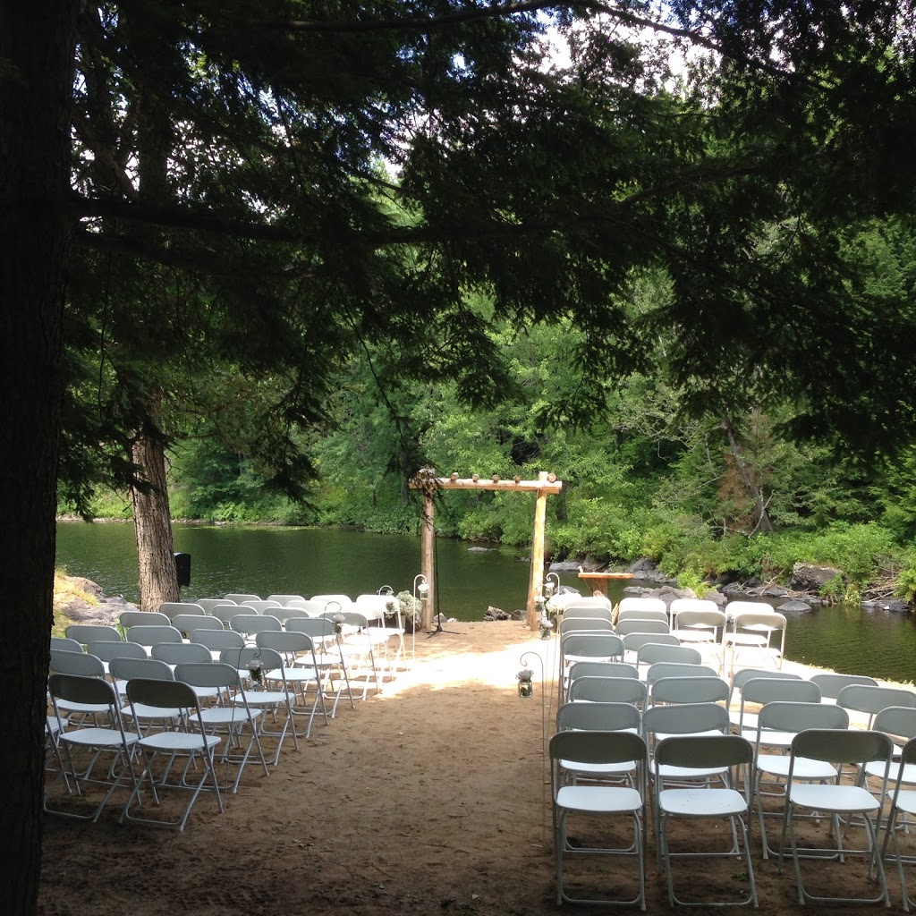 Black River Retreat | 107939a Hwy#7, Tweed, ON K0K 3J0, Canada | Phone: (613) 243-7711
