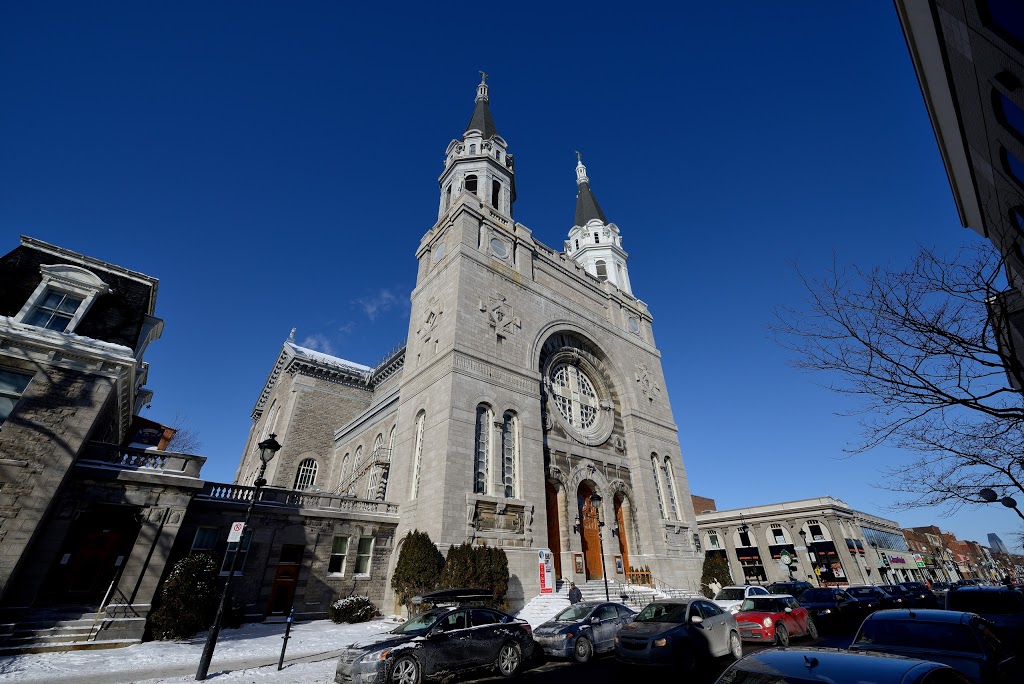 Église Notre-Dame-des-Sept-Douleurs de Montréal | 4155 Rue Wellington, Verdun, QC H4G 1V8, Canada | Phone: (514) 761-3496