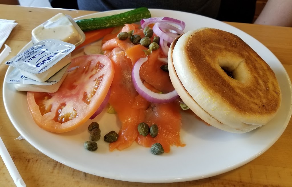 Sunset Grill | 1510 Dundas St E, Mississauga, ON L4X 1L4, Canada | Phone: (905) 277-7677