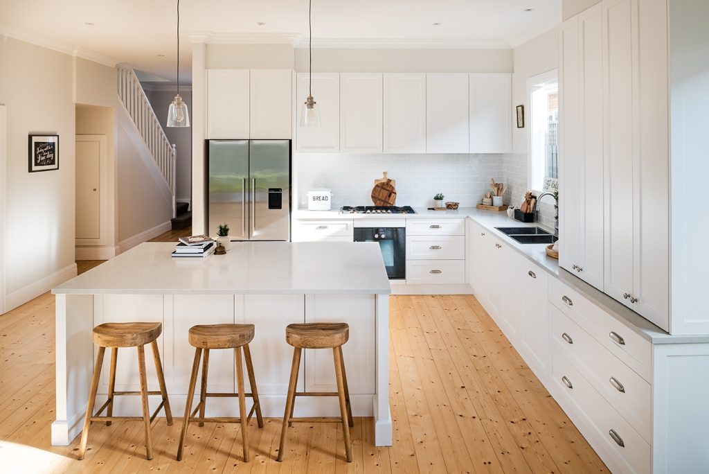 Paragon Kitchen Cabinet Doors | 154 Fifth Ave Unit 3, St Thomas, ON N5R 4E7, Canada | Phone: (519) 661-7000