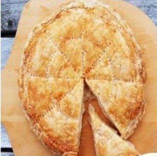 Vernas Laguna Special Buko Pie | 356 Wilson Ave, North York, ON M3H 1S9, Canada | Phone: (647) 801-2921