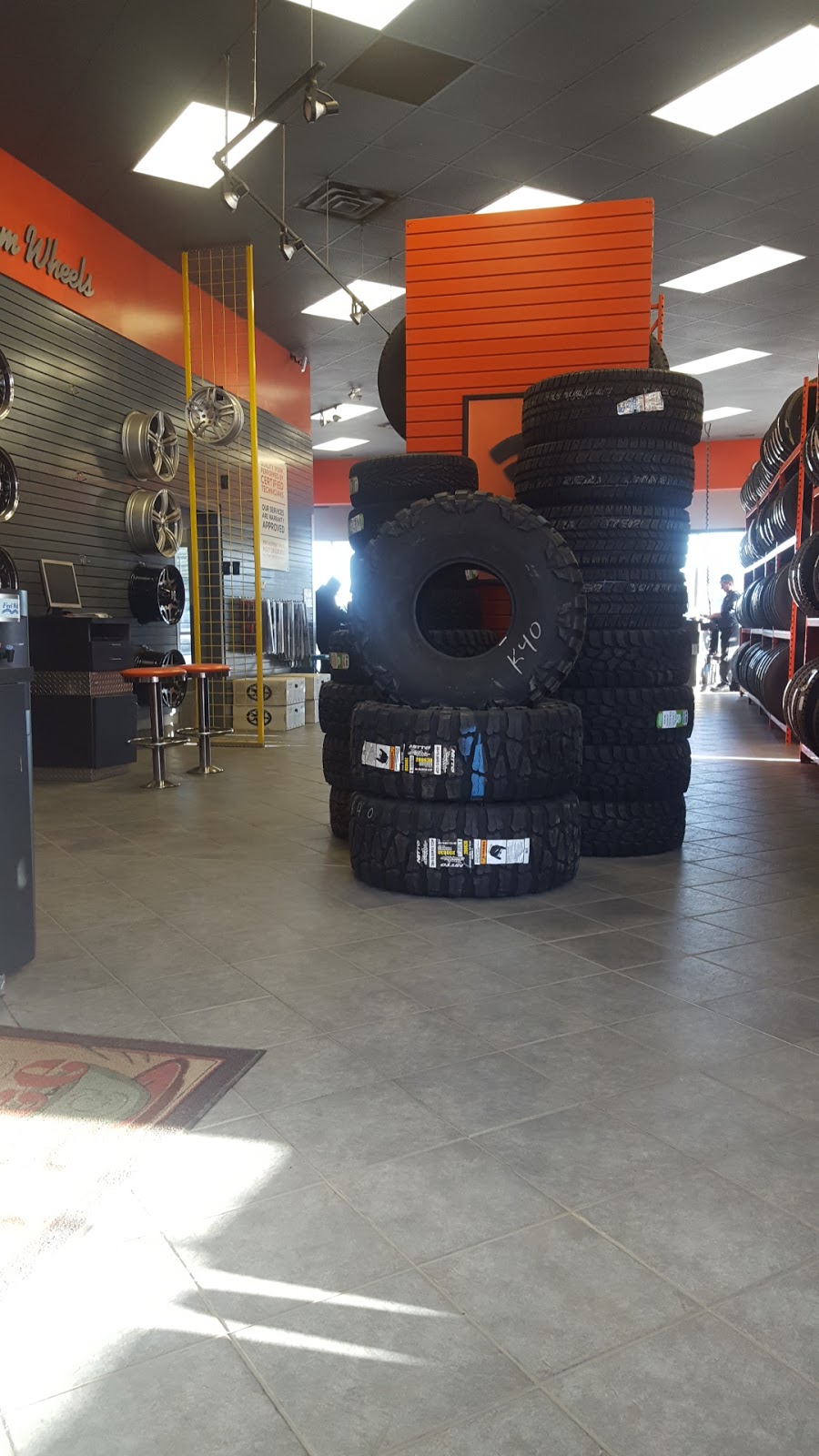 Kal Tire | 1225 Industrial Rd, West Kelowna, BC V1Z 1G4, Canada | Phone: (250) 769-5265