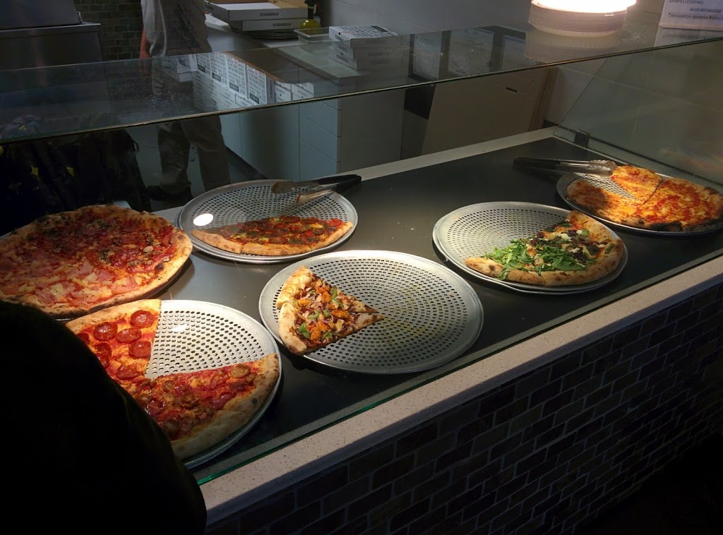 Pizza Garden | 5780 University Blvd, Vancouver, BC V6T 1K6, Canada | Phone: (604) 428-5220