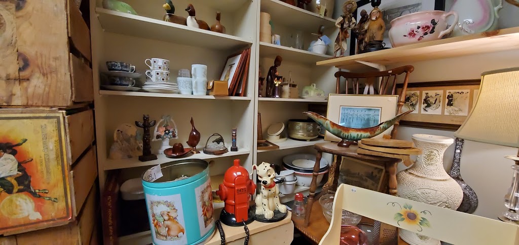 East End Vendors Market | 7272 ON-26, Stayner, ON L0M 1S0, Canada | Phone: (705) 428-5550
