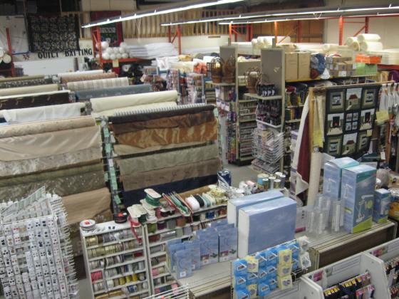 Lens Mill Store | 3555 Broadway St, Hawkesville, ON N0B 1X0, Canada | Phone: (519) 699-6140