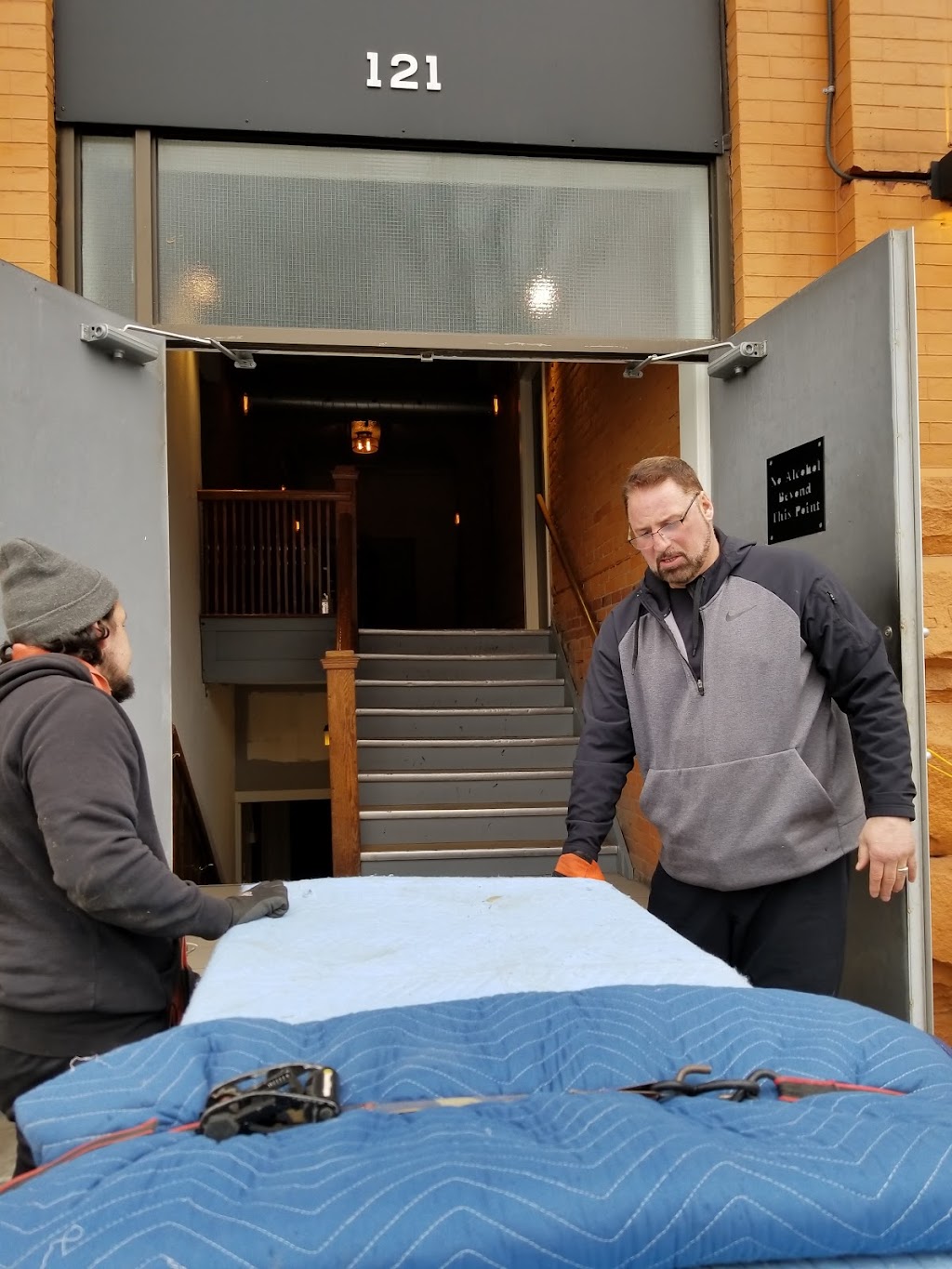 Two Small Men With Big Hearts Moving | 64 Hatt St Unit B-01, Dundas, ON L9H 7T6, Canada | Phone: (905) 524-3278