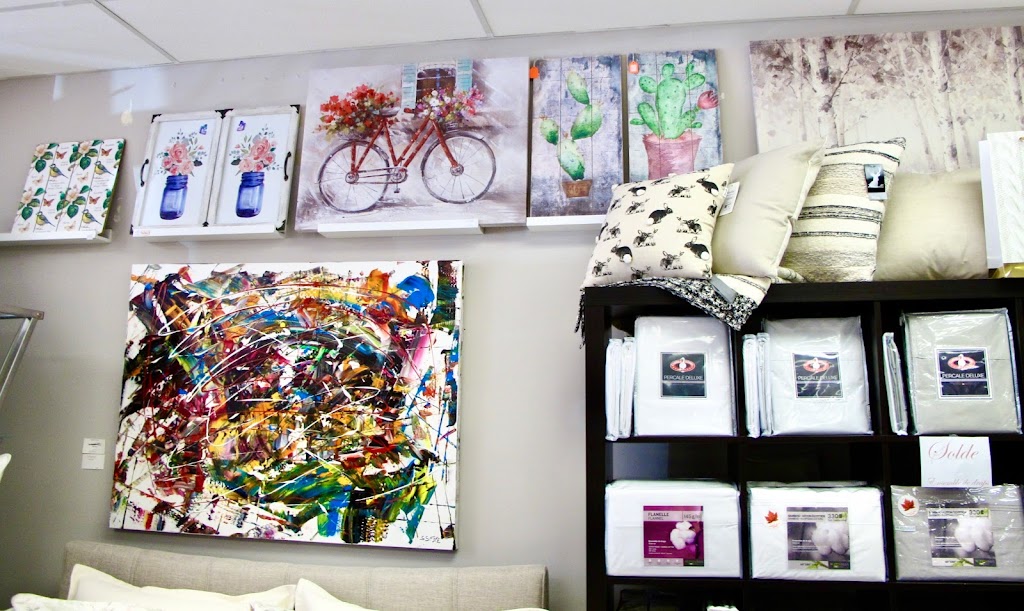 Boutique Dortlottine Inc | 404 Av Victoria, Saint-Lambert, QC J4P 2H9, Canada | Phone: (450) 486-7858
