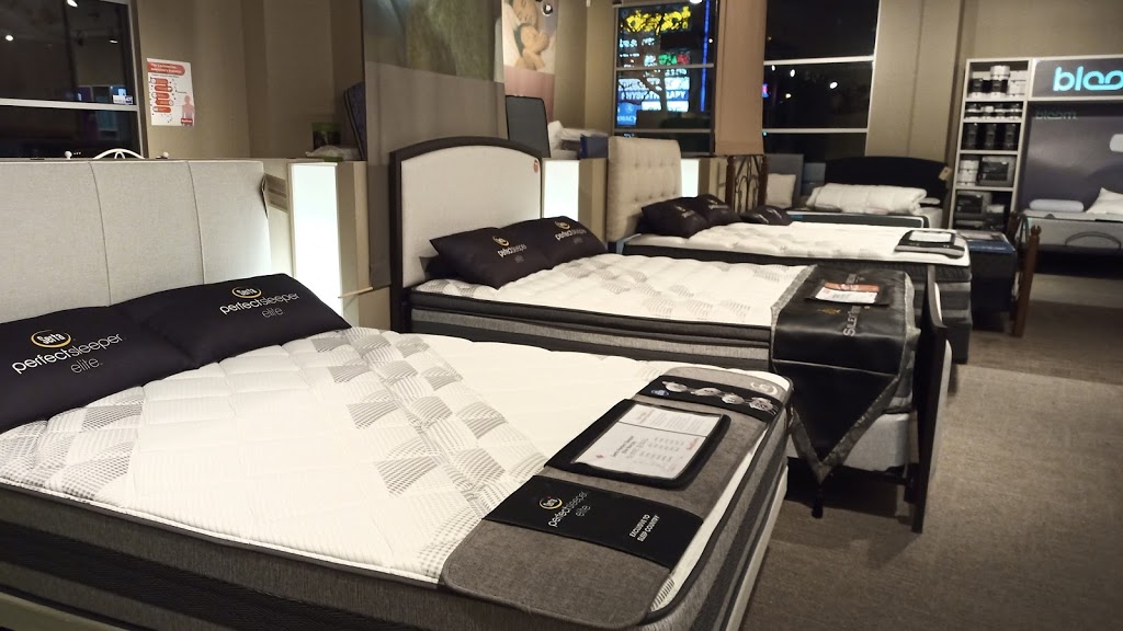 Sleep Country Canada | 12555 88 Ave, Surrey, BC V3W 3J7, Canada | Phone: (604) 590-5126