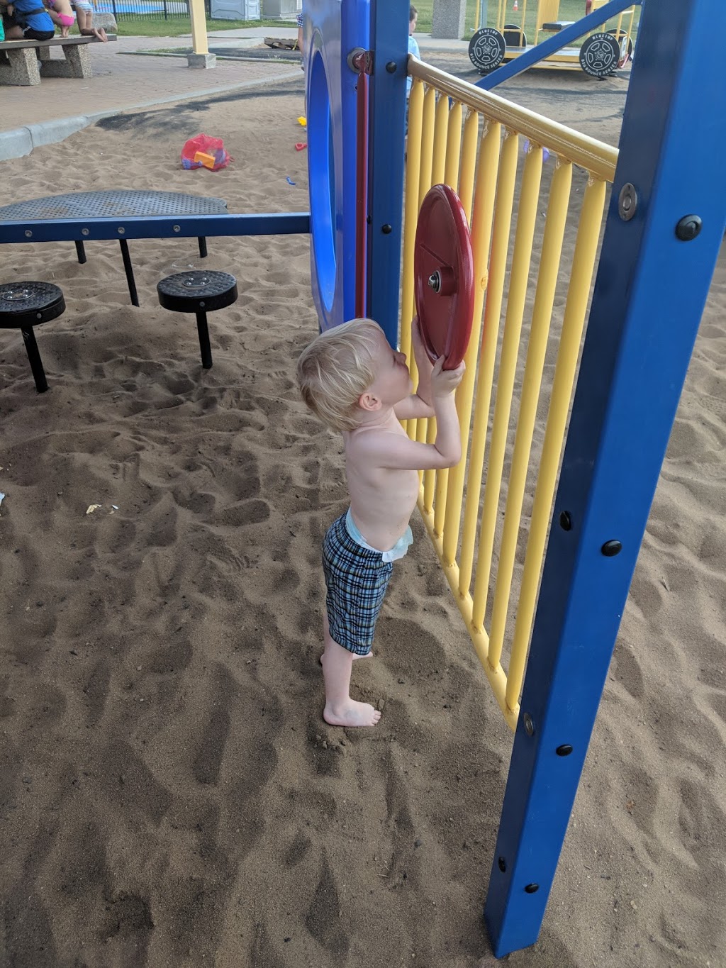 Playground & Splash Park | 315 83 St SW, Edmonton, AB T6X 1K4, Canada
