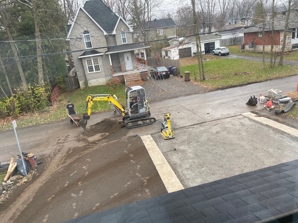 CAPIA INC. Pavé Uni, Excavation & Aménagement paysager | 6750 Rue des Flamants, Terrebonne, QC J7M 1G6, Canada | Phone: (514) 424-3601