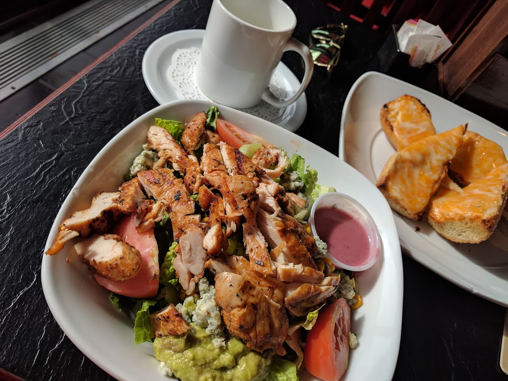 Midtown Gastro Hub | 1535 Yonge St, Toronto, ON M4T 1Z2, Canada | Phone: (416) 967-3400