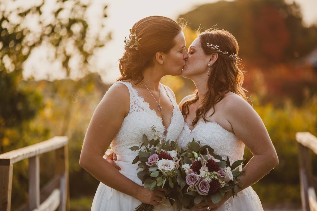 Sophia Lemon, Photography for Ridiculously Happy People | 1 First St suite 220, Collingwood, ON L9Y 1A1, Canada | Phone: (705) 532-7668