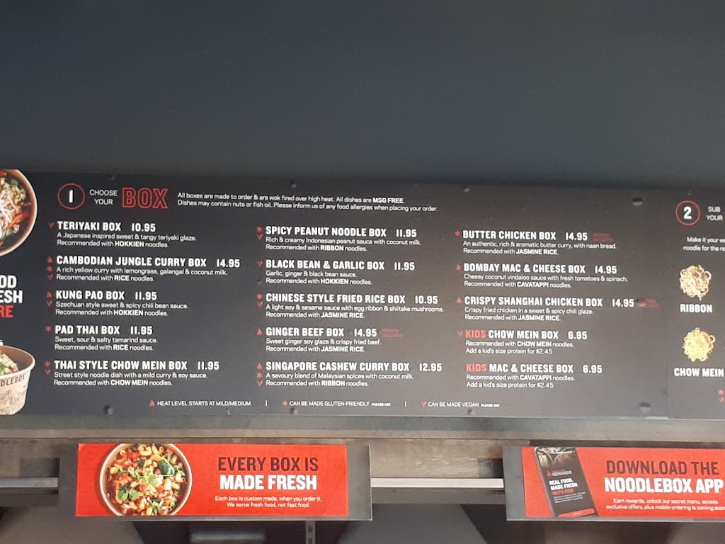 Noodlebox | 32555 London Ave, Mission, BC V2V 6M7, Canada | Phone: (604) 814-6339