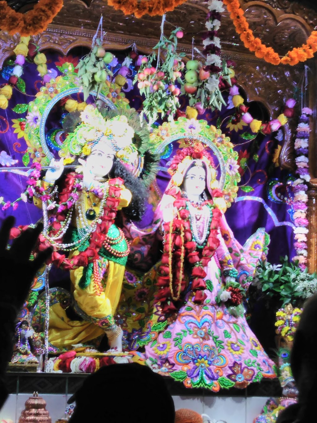 ISKCON Edmonton | Sri Sri Radha Govindaji Mandir | 9353 35 Ave NW, Edmonton, AB T6E 5R5, Canada | Phone: (780) 439-9999