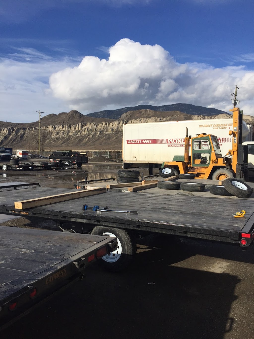 Buller Trailer Sales Ltd | 231 Andover Crescent, Kamloops, BC V2C 6X2, Canada | Phone: (250) 573-3222