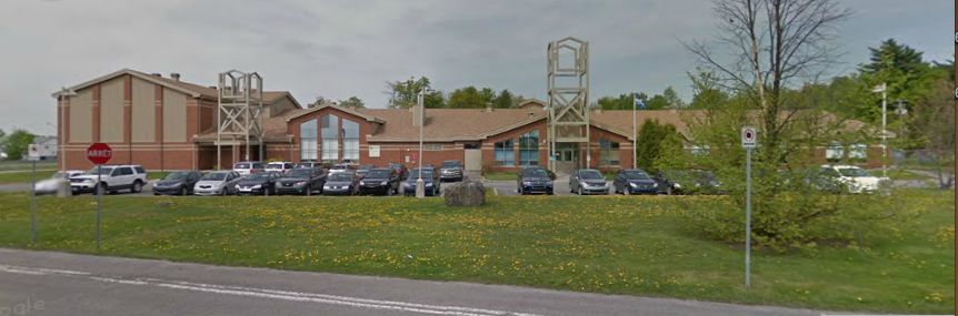 School Ruisseau | 175 Rue des Samares, Gatineau, QC J8M 2B4, Canada | Phone: (819) 281-4846