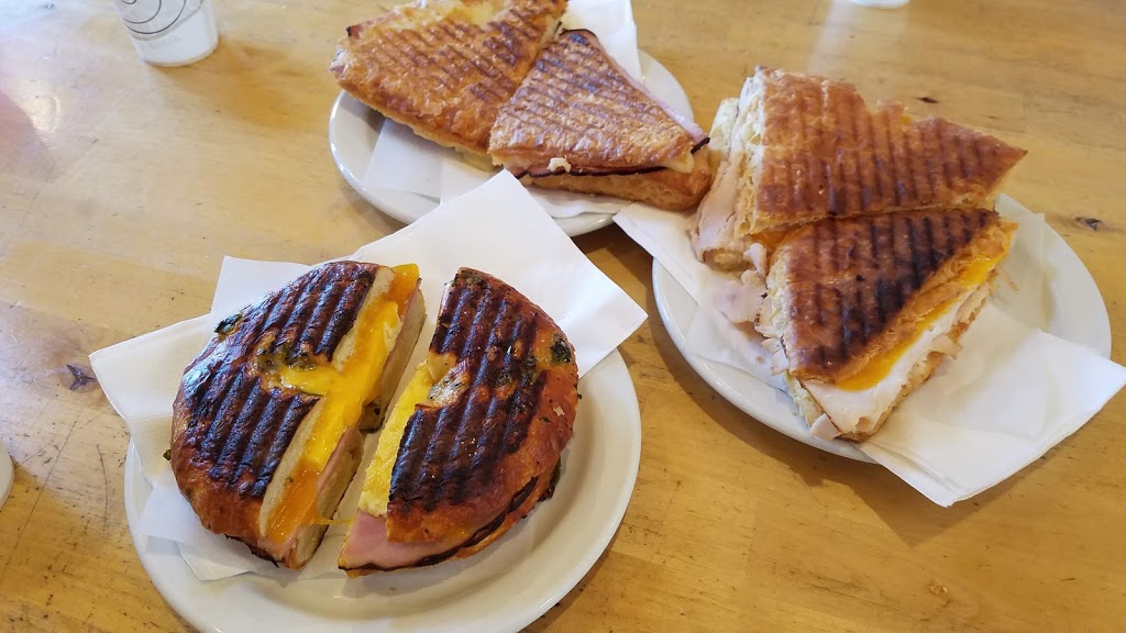 Enzos Italian Caffe | 365 N Beach Rd #202, Eastsound, WA 98245, USA | Phone: (360) 376-3732