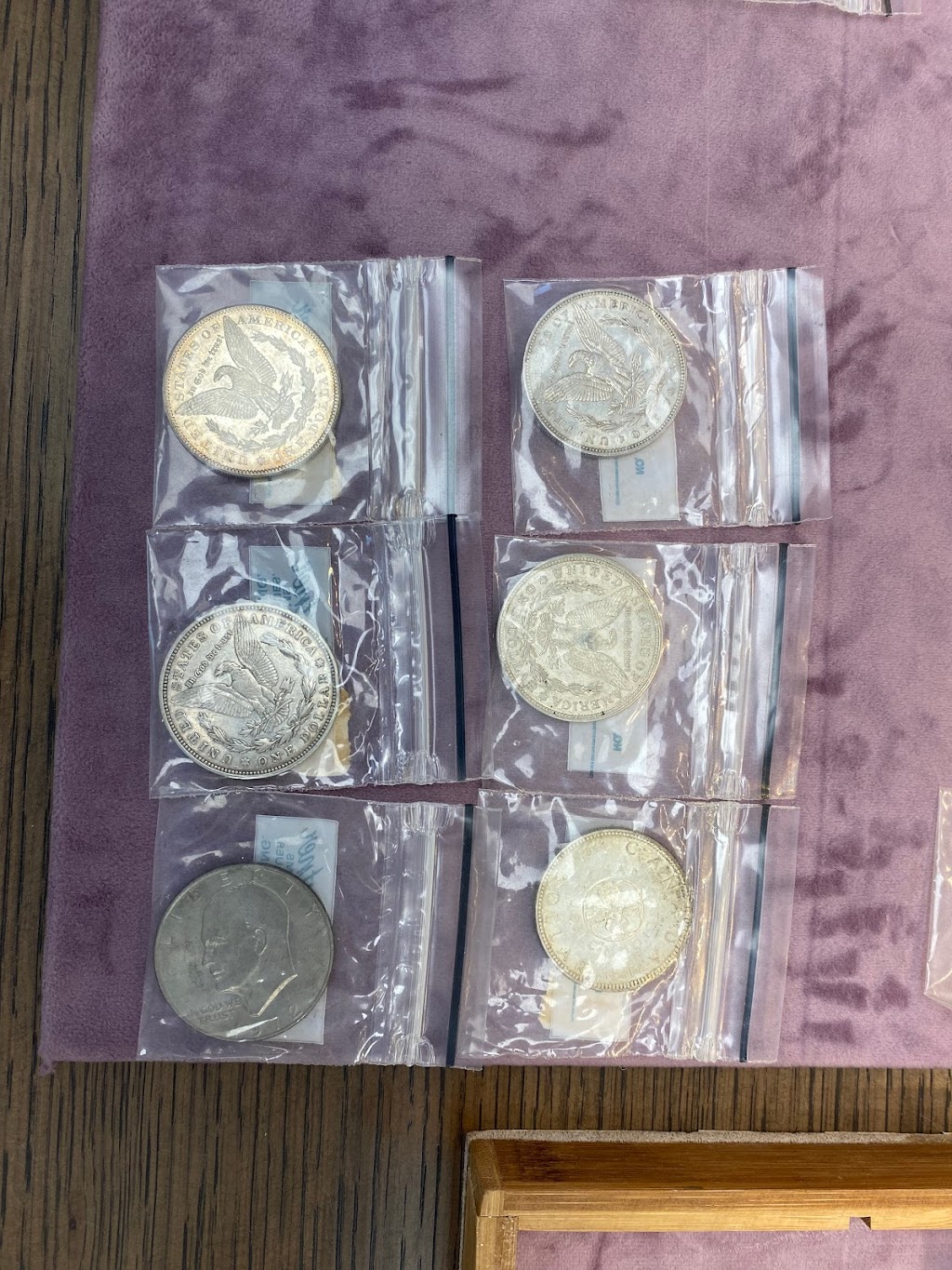 Au - Jewelry Exchange Lab | 498 Brant St, Burlington, ON L7R 2G4, Canada | Phone: (289) 921-1789