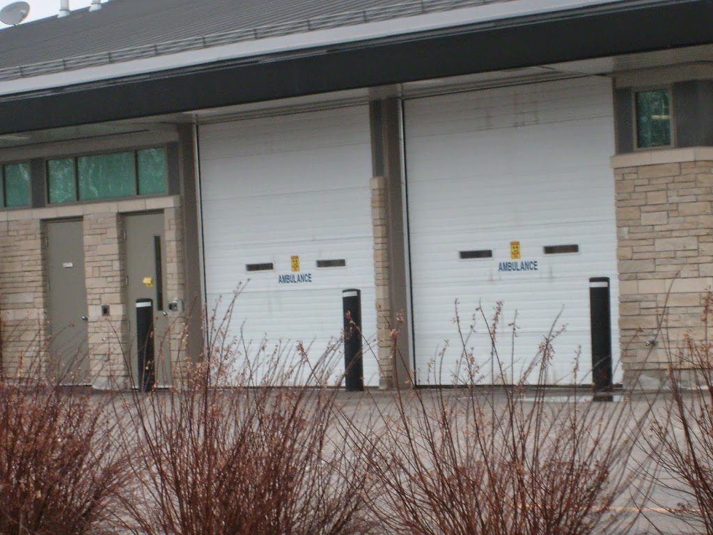 Door Guys | parking | 145 Nottawasaga St, Orillia, ON L3V 1J9, Canada | 7053266042 OR +1 705-326-6042
