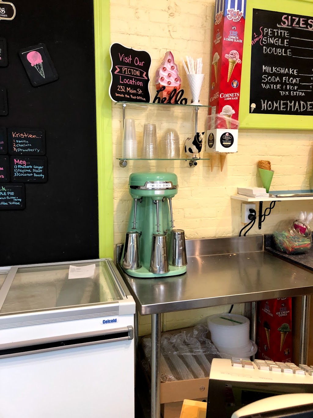 Slickers County Ice Cream Inc. | 271 Bloomfield Main St, Bloomfield, ON K0K 1G0, Canada | Phone: (613) 985-0093