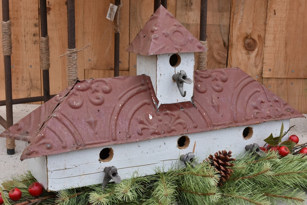 Au Coin Du Jardin | 2501 Chemin Jean-Adam, Saint-Sauveur, QC J0R 1R7, Canada | Phone: (450) 227-5523