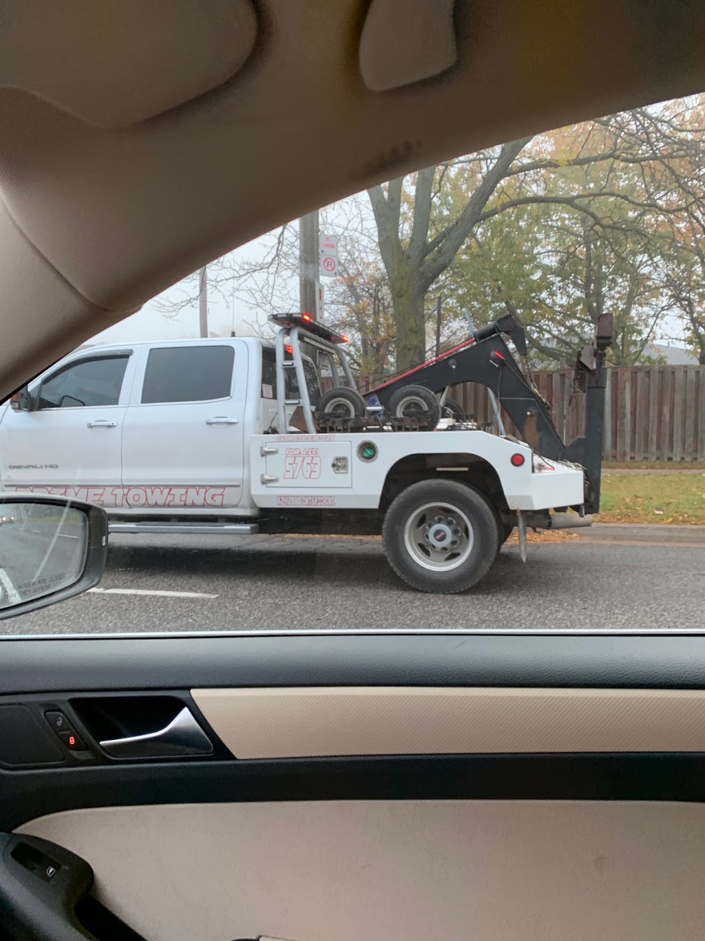 Prime Towing | 1066 Birchmount Rd, Scarborough, ON M1K 1S4, Canada | Phone: (416) 835-5255