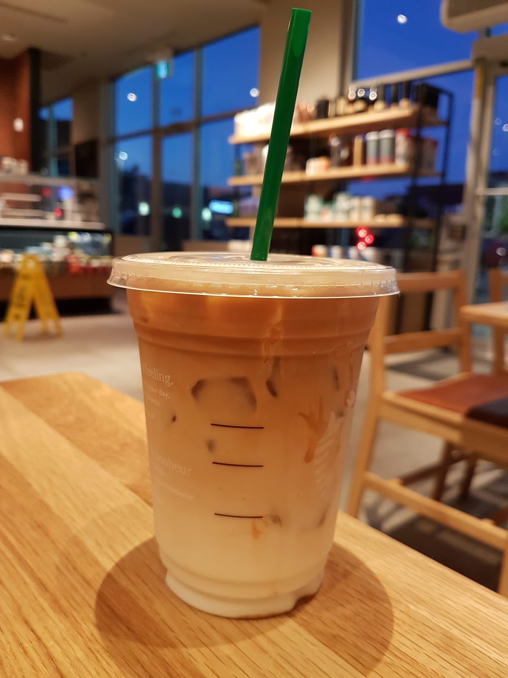 Starbucks | 780 Kingston Rd Unit A1, Pickering, ON L1V 0C5, Canada | Phone: (289) 200-8125