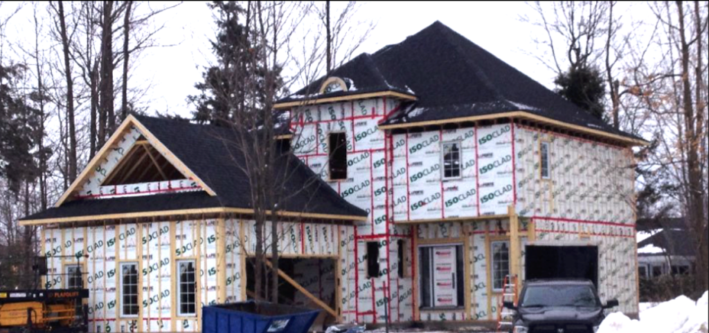 Réal Bergeron Couvreur - Toitures Drummmondville | 2020 Rang 3 de Simpson, Saint-Cyrille-de-Wendover, QC J1Z 1Y6, Canada | Phone: (819) 474-5723