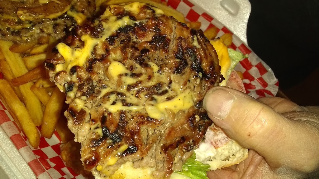 Wing House Omemee | 17 King St E, Omemee, ON K0L 2W0, Canada | Phone: (705) 799-0522