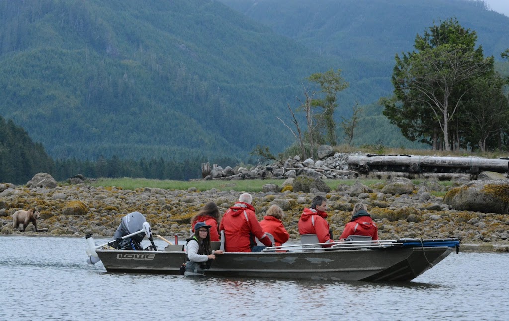 Knight Inlet Lodge | 8574 Reinhold Rd #4, Black Creek, BC V9J 1B4, Canada | Phone: (250) 337-1953