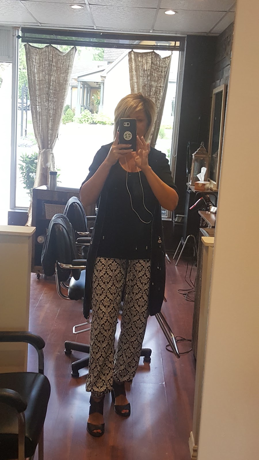 BELIVE HAIR BY JENN | 1415 Pelham St, Fonthill, ON L0S 1E0, Canada | Phone: (289) 700-9500