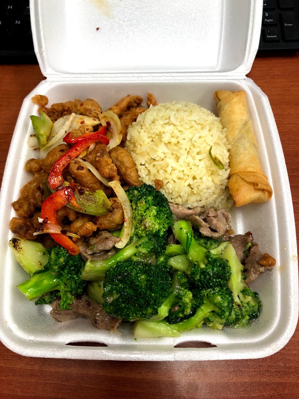 House Of Eat & Drink | 4407 116 Ave SE, Calgary, AB T2Z 3Z4, Canada | Phone: (403) 279-8010
