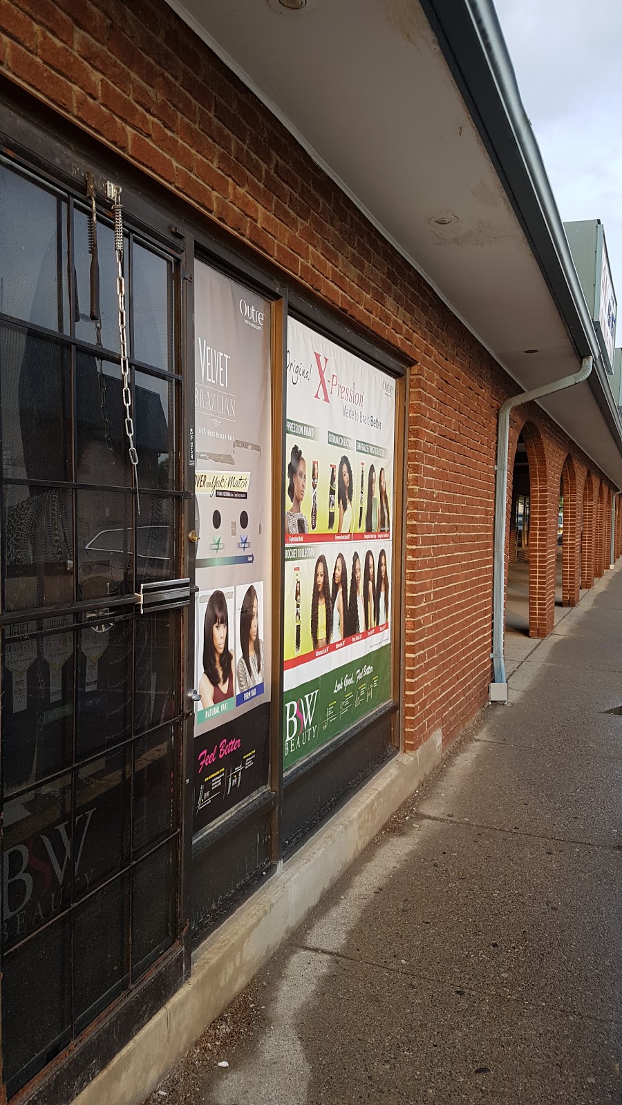 BSW Beauty | 239 Queen St E, Brampton, ON L6W 2B6, Canada | Phone: (905) 230-5729