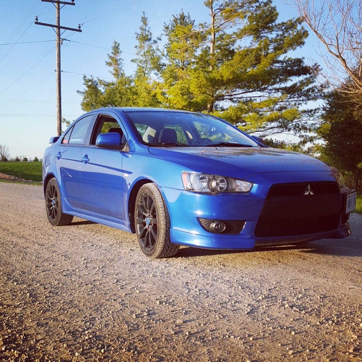 Red Automotive | 25 Weber St N, Waterloo, ON N2J 3G5, Canada | Phone: (519) 781-1711