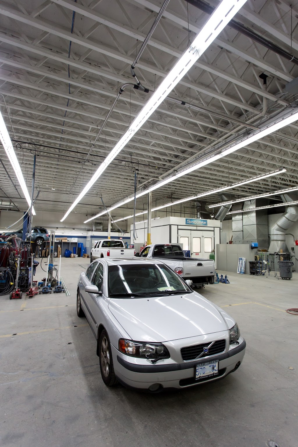 Dams Collision Repair | 19950 Fraser Hwy, Langley City, BC V3A 4E3, Canada | Phone: (604) 532-0251
