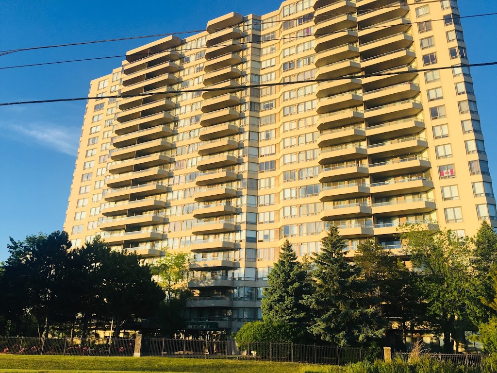 Greystone Walk Condominium Management Office | 5 Greystone Walk Dr, Scarborough, ON M1K 5J5, Canada | Phone: (416) 261-1069