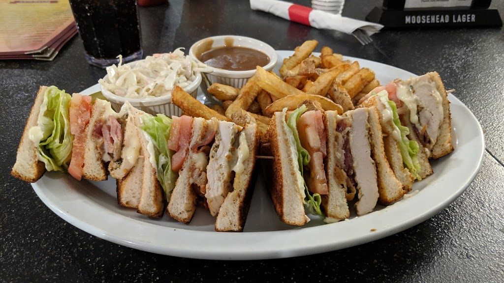 Richmond Gourmet Restaurant | 3518 McBean St, Richmond, ON K0A 2Z0, Canada | Phone: (613) 838-2888