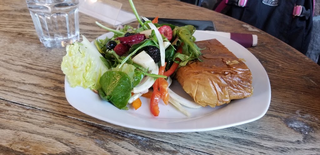 Sheer Bliss Bakery Cafe Ltd | 1001 Gibsons Way, Gibsons, BC V0N 1V7, Canada | Phone: (604) 886-8500
