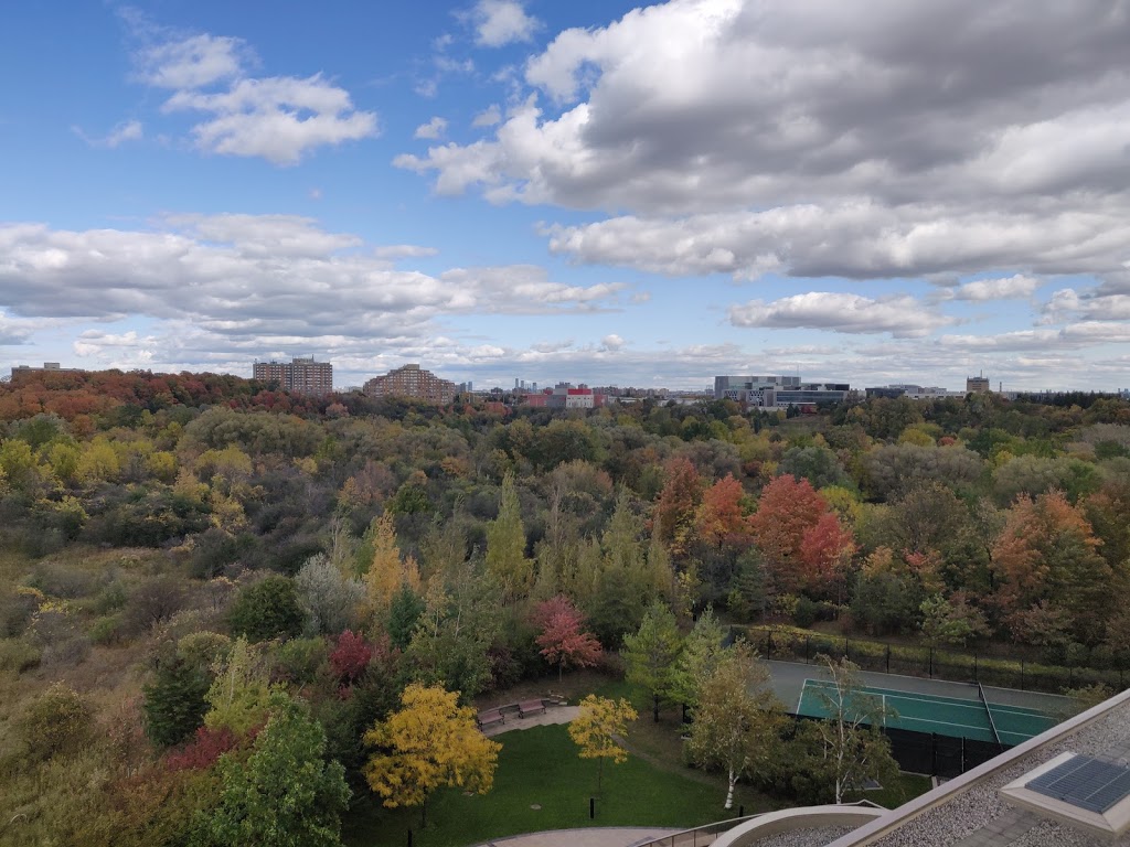 Mansions Of Humberwood | 700 Humberwood Blvd, Etobicoke, ON M9W 7J4, Canada | Phone: (416) 679-1844