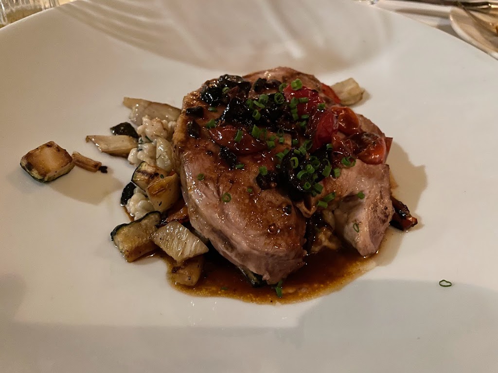 Le Mitoyen | 652 Rue de la Place Publique, Laval, QC H7X 1G1, Canada | Phone: (450) 689-2977