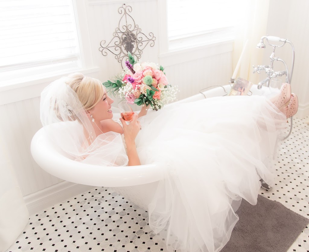 Victoria Blaire | 221-1083 Sunset Dr, Kelowna, BC V1Y 9Z2, Canada | Phone: (250) 870-1593