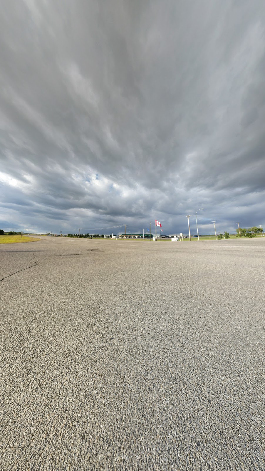 Shell | Big Hill Springs Road, 567 Hwy 22 And Hwy, Cochrane, AB T4C 1A4, Canada | Phone: (587) 493-8418