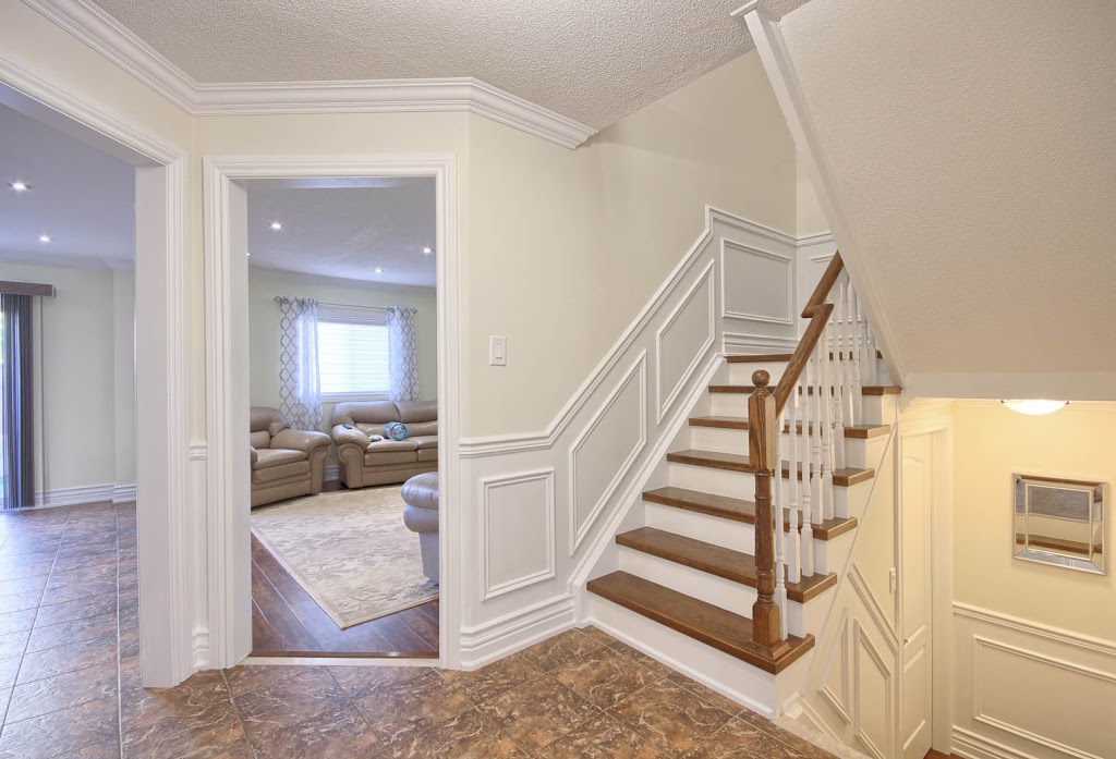 Inspiration Crown Moulding | 19 Ivy Jay Crescent, Aurora, ON L4G 0E6, Canada | Phone: (647) 998-0488