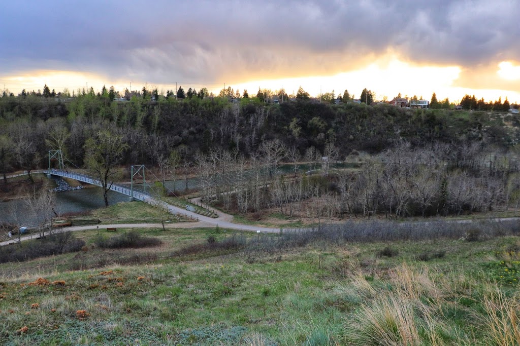 Riverdale Dog Park | 1334 Riverdale Ave SW, Calgary, AB T2S 0Y8, Canada