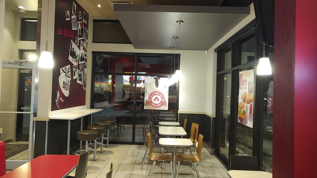 KFC | 12910 167 Ave NW, Edmonton, AB T6V 1J6, Canada | Phone: (780) 756-3999